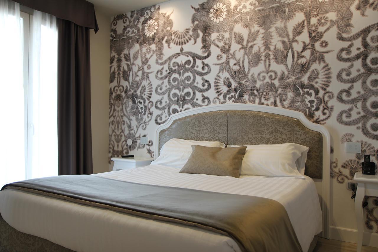 Suites & Apartments Liola' Castrocielo Ngoại thất bức ảnh